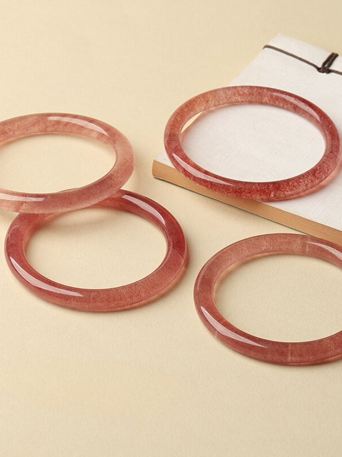 Strawberry Quartz Raw Crystal with Couple