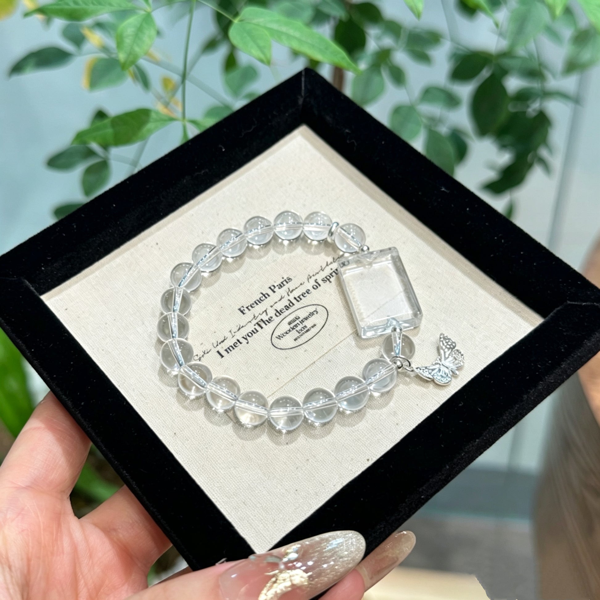 Clear Quartz Crystal Bracelet · S061