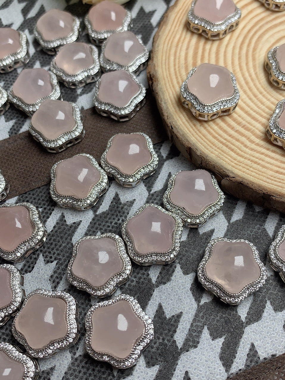 Crystal Crystal Jewelry · M004