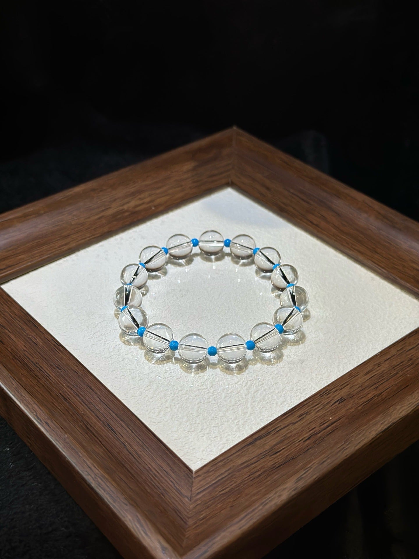 Clear quartz and aquamarine jewelry detail 4