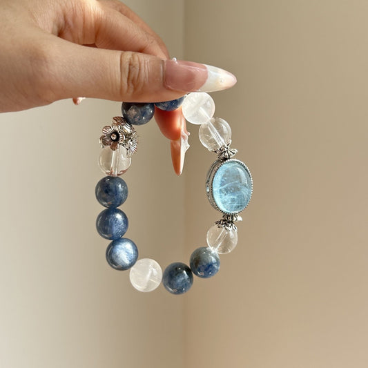 Natural Crystal Crystal Bracelet · IS010