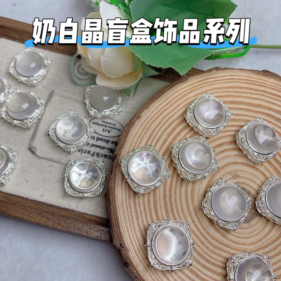 Crystal Crystal Jewelry · M006
