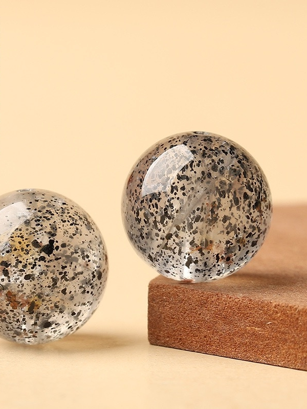 Strawberry Quartz Single Crystal Bead with Customizable · Z009